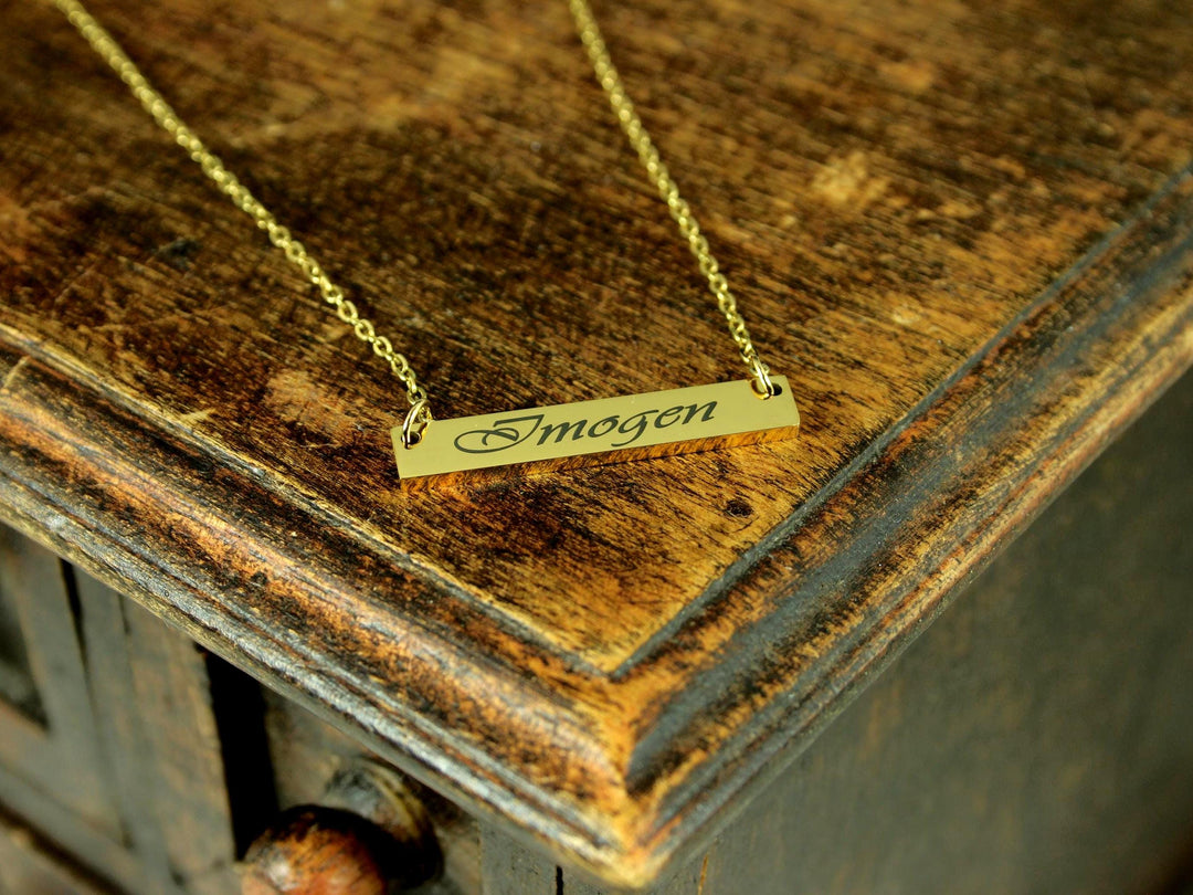Gold Bar Name Pendant Swirly Engraved Necklace