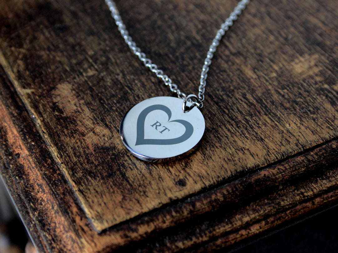 Personalized Heart & Initials Circle Pendant Necklace