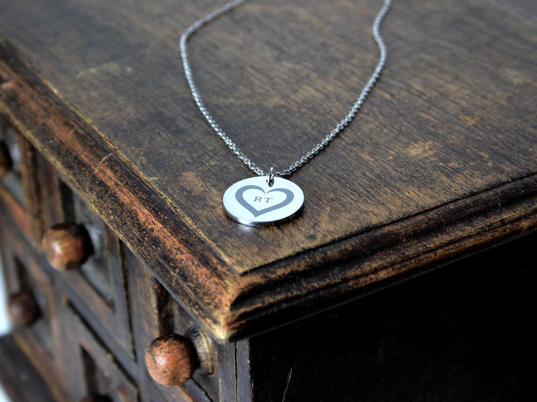 Personalized Heart & Initials Circle Pendant Necklace