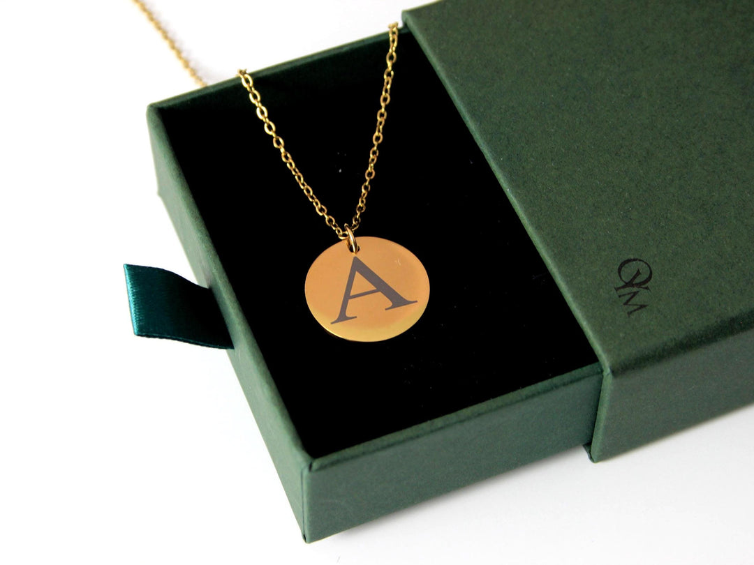 Engraved Initial Necklace: Circle Pendant